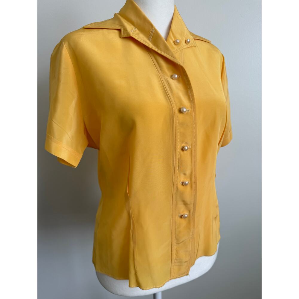 Vintage Yellow Dagger Collar